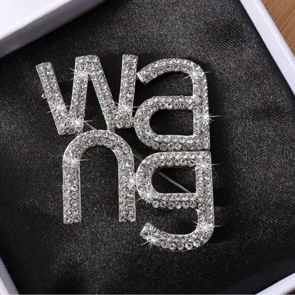 Vera Wang Jewelry - New Vera Wang Rhinestone & Cubic Zirconia Statement Luxury Brooch
